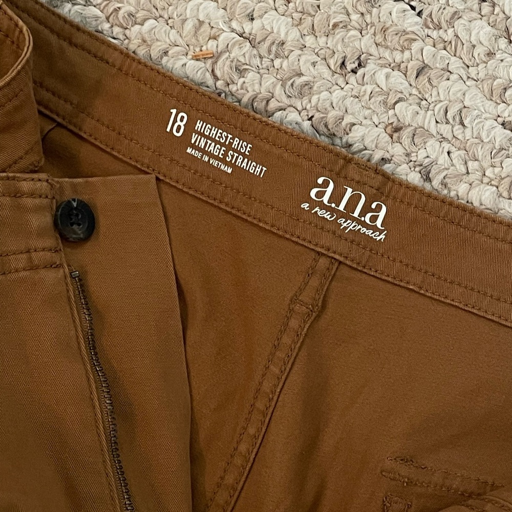 Ana pants high rise straight 18 brown NWT - Picture 5 of 10